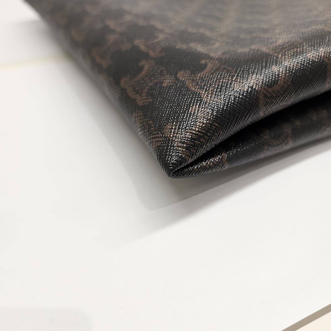 셀린느 123832O90.03MI 미디엄 플랫 쇼퍼 26ss 상품이미지4