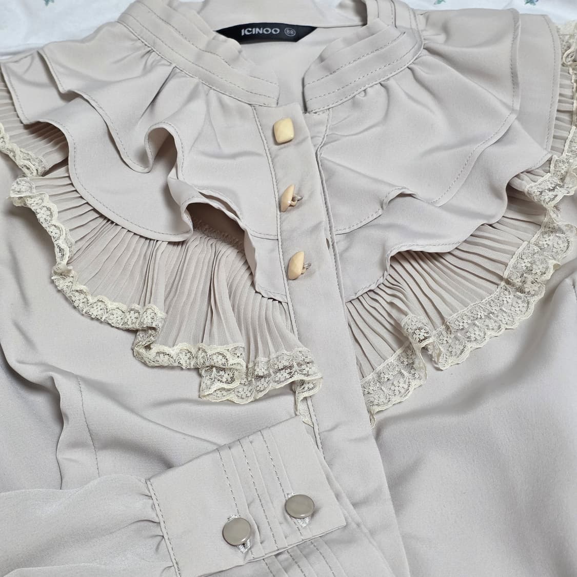 빈티지)라떼히메갸루 프릴 공겜여주 양복로리타 로맨틱 레이스 블라우스 상품이미지2