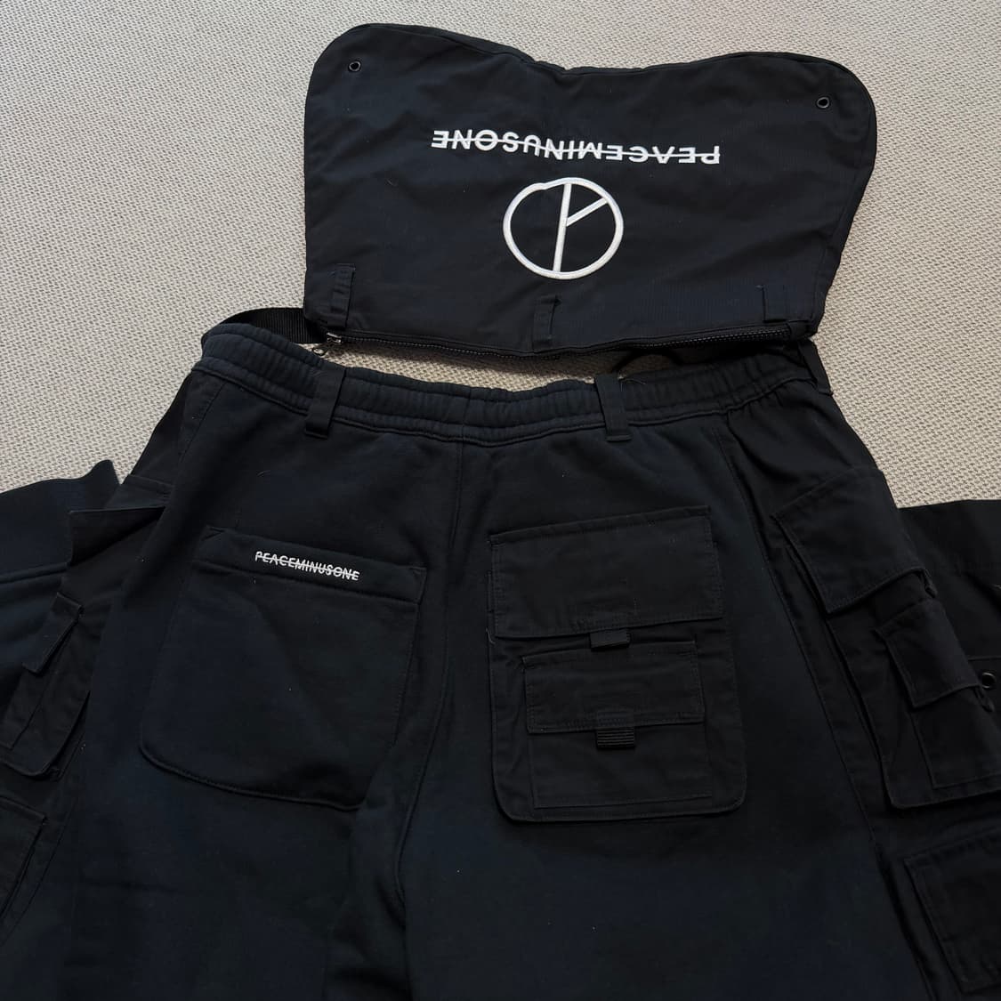 나이키 x 피스마이너스원 와이드 팬츠 블랙 상품이미지6