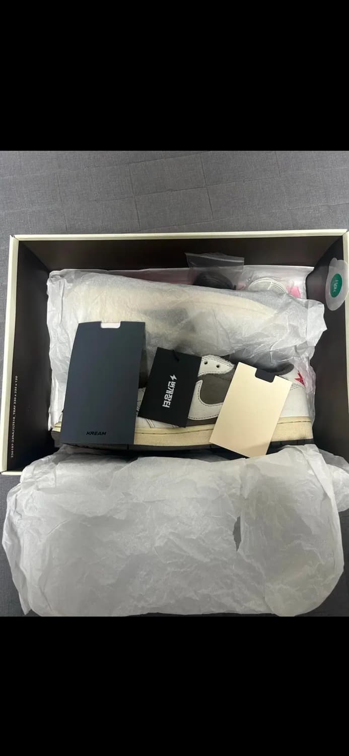 [270] 나이키 조던 트레비스 스캇 리버스 모카 로우 상품이미지1