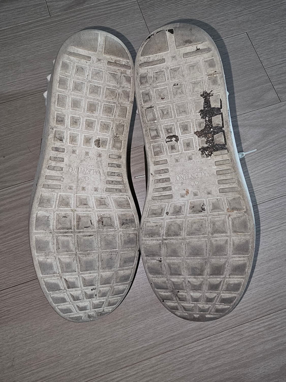 발렌티노 스니커즈 상품이미지7