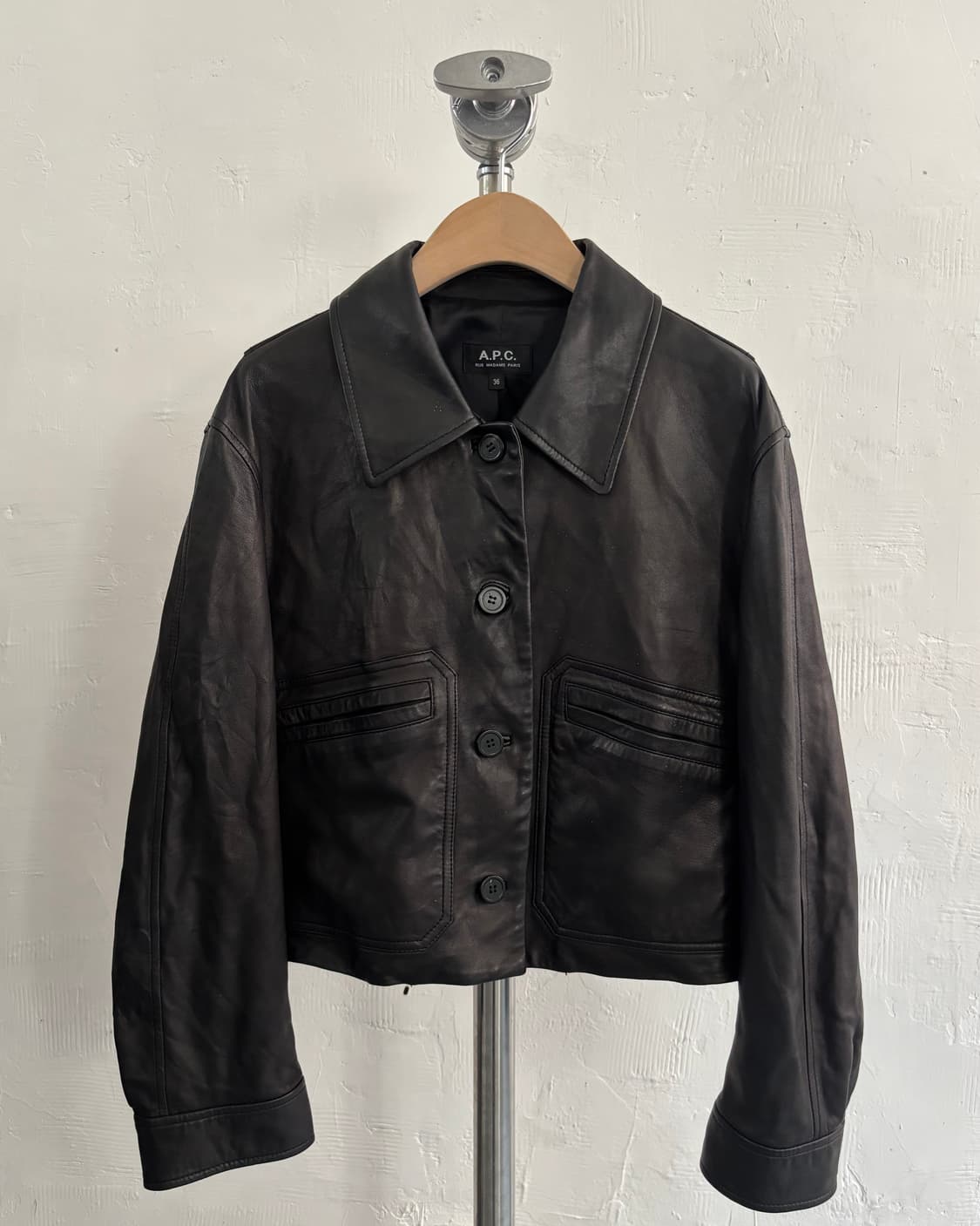 A.P.C. 아페쎄 크롭 블랙 레더 자켓 상품이미지6