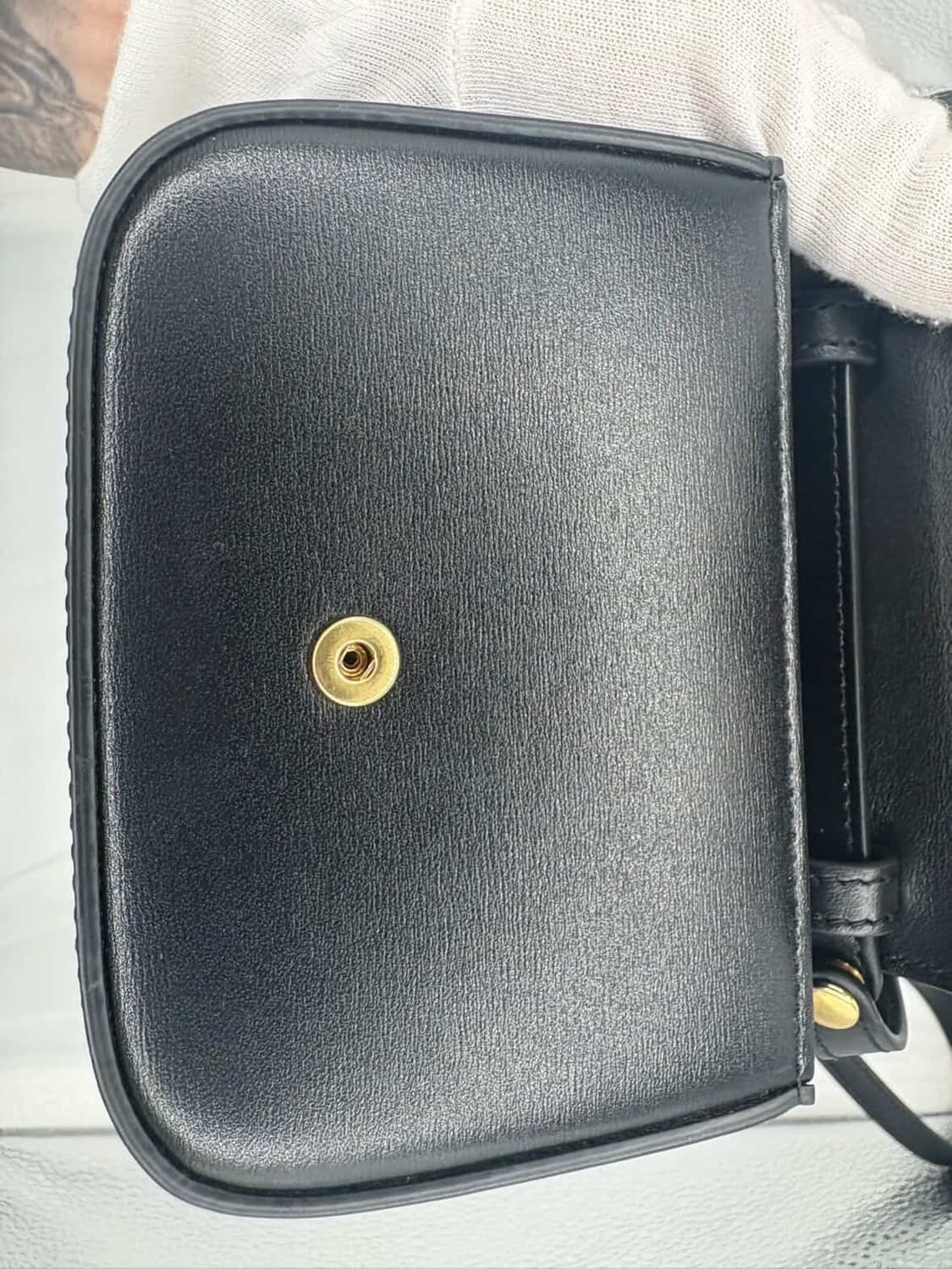 셀린느 트리오페 블랙 미니백 상품이미지3