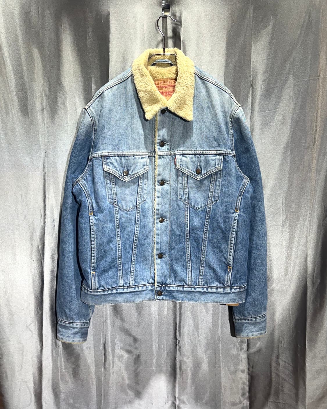L 리바이스 울프 카라 워시드 데님자켓 상품이미지2
