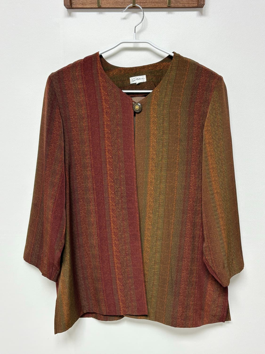 Cozy Vintage Cardigan 상품이미지3