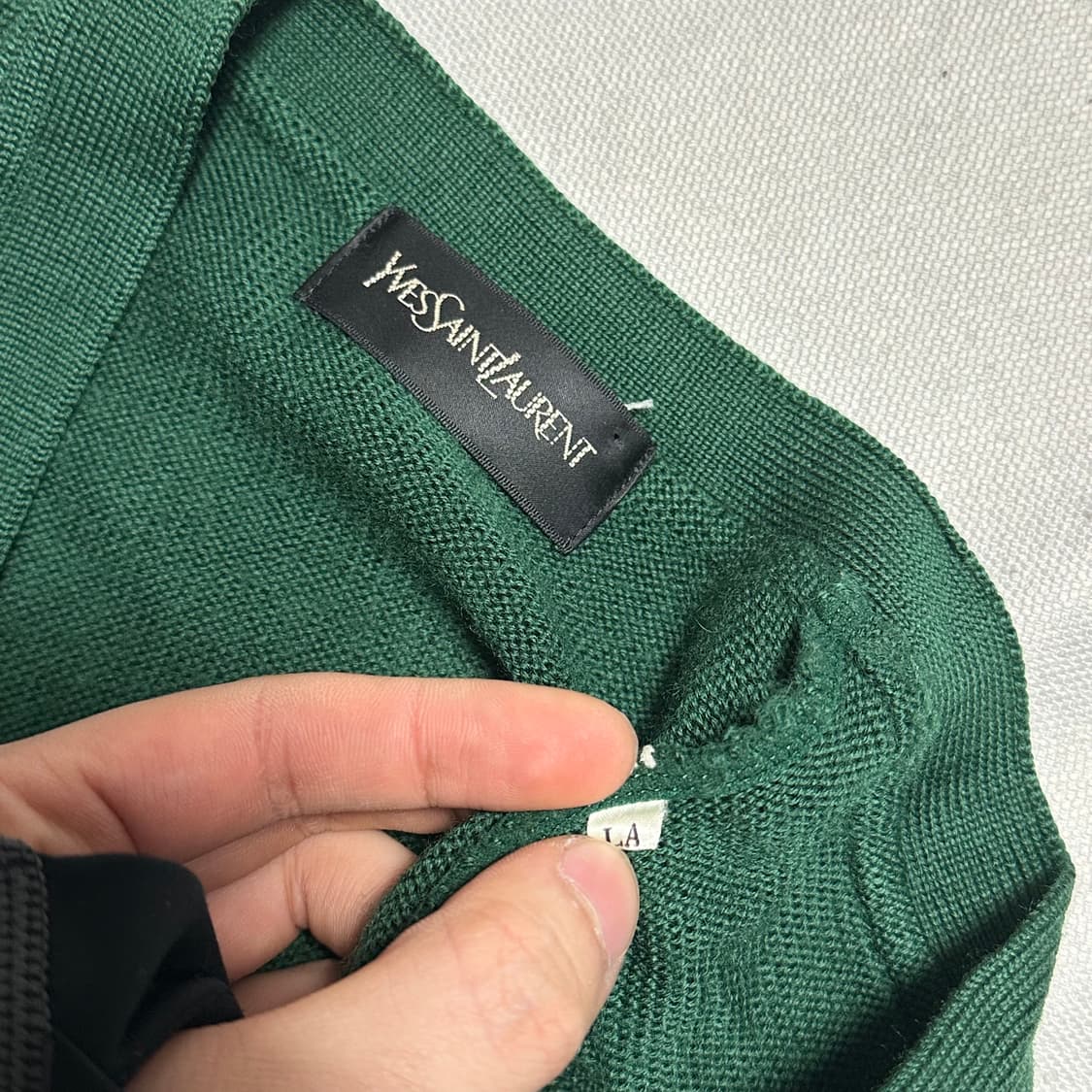 L 입생로랑 브이넥 그린 울 가디건 상품이미지4