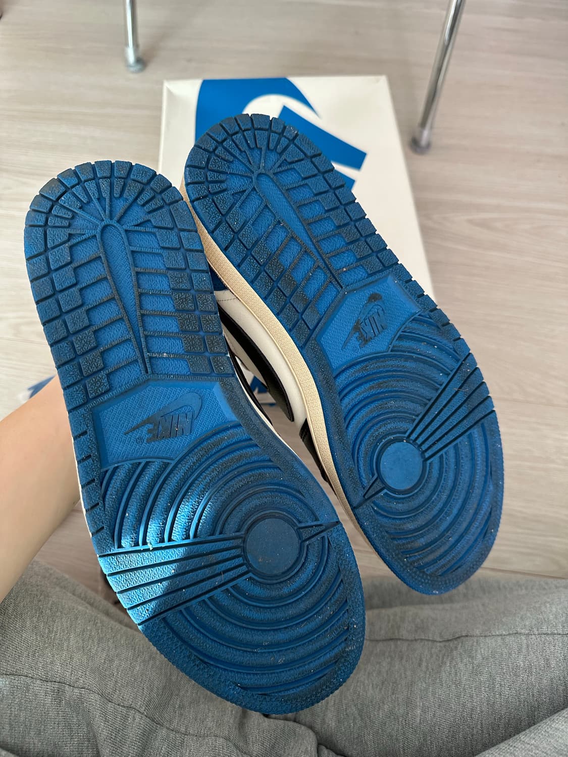 조던1 트레비스 스캇 프라그먼트 레트로 로우 270 상품이미지5