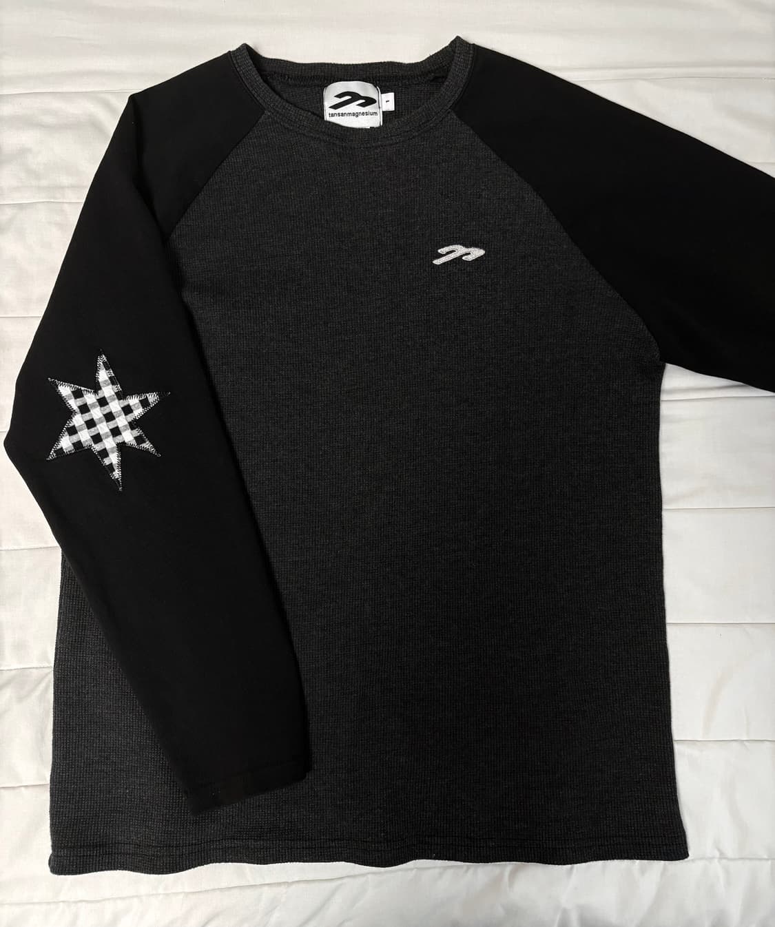 탄산마그네슘 나그랑 스타 패치 롱슬리브 블랙 상품이미지2