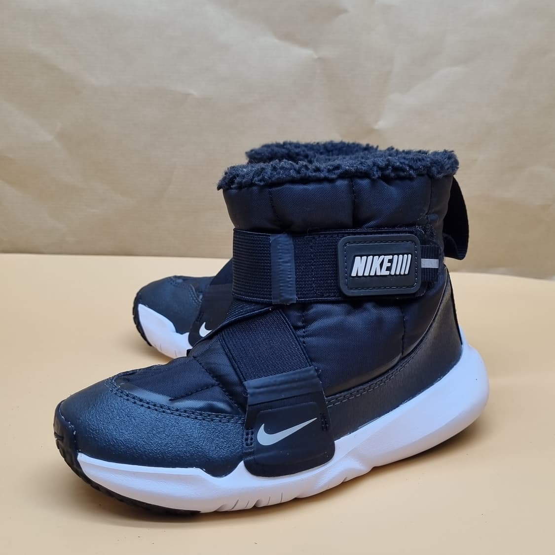 나이키 플렉스 어드밴스 아동부츠180 상품이미지1