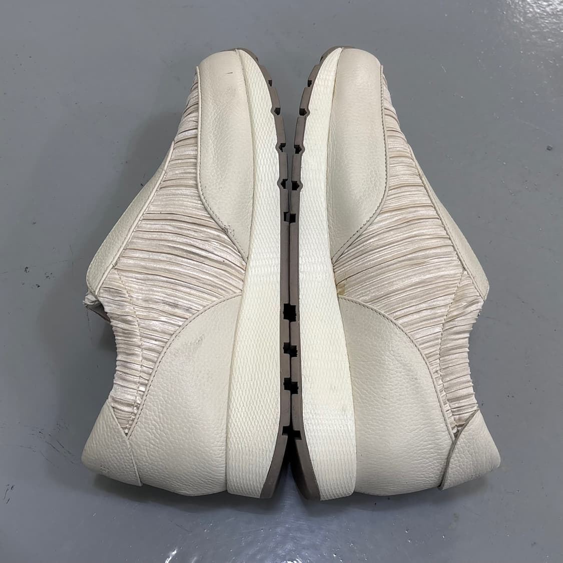 250 르베이지 슬립온 스니커즈 0407E2 상품이미지5