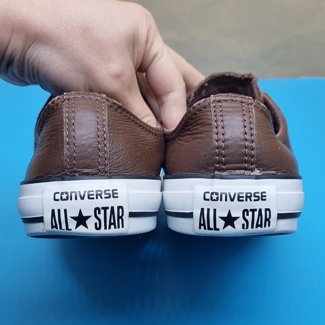 컨버스 브라운 가죽스니커즈250 상품이미지4