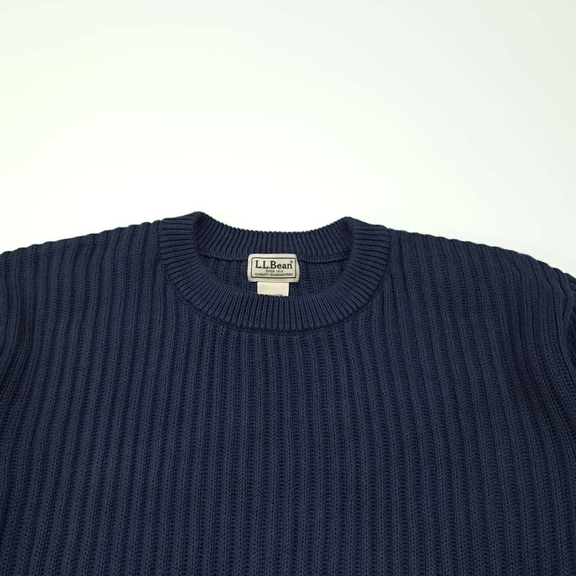 CL101 L 엘엘빈 네이비 리브드 크루넥 니트 상품이미지2