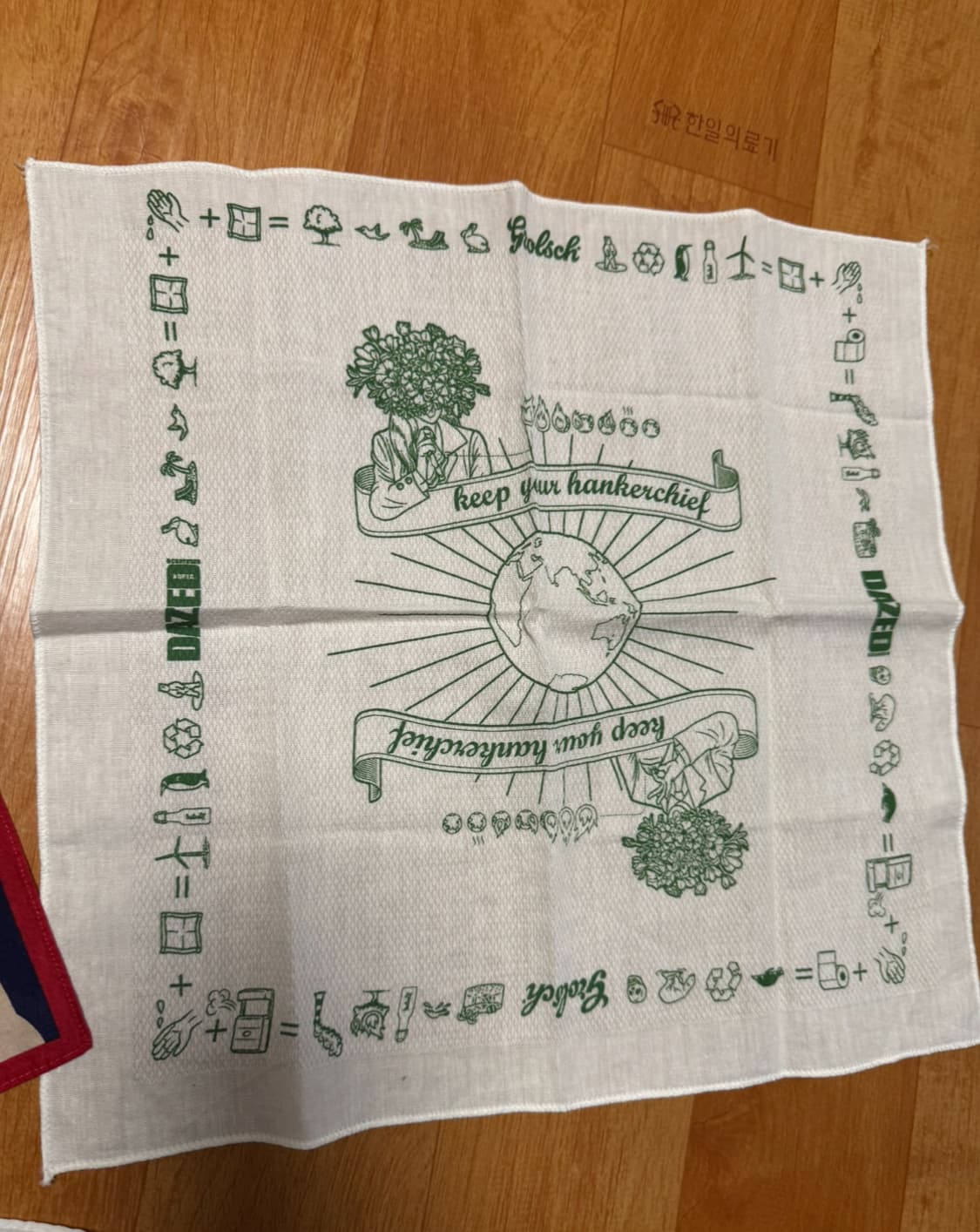 비비안으ㅔ스트우드 일본구매 공룡손수건 데이즈드 헹커치프 상품이미지4