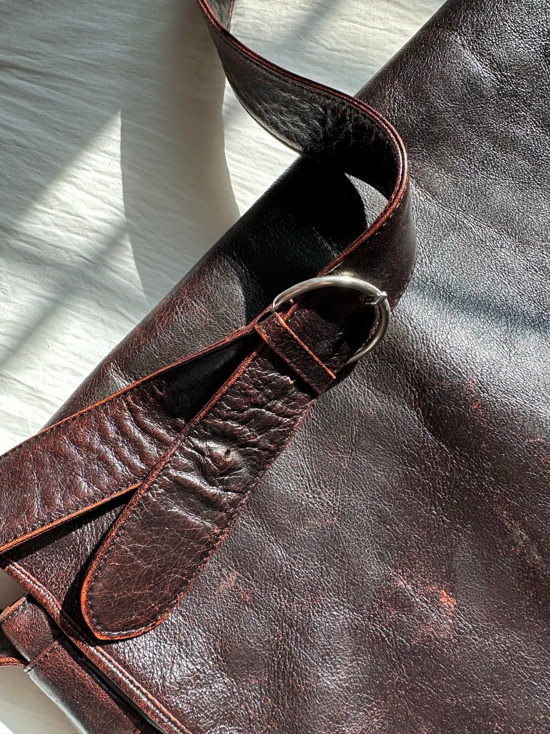 마사키 마츠시마 옴므 가죽 크로스백 상품이미지8