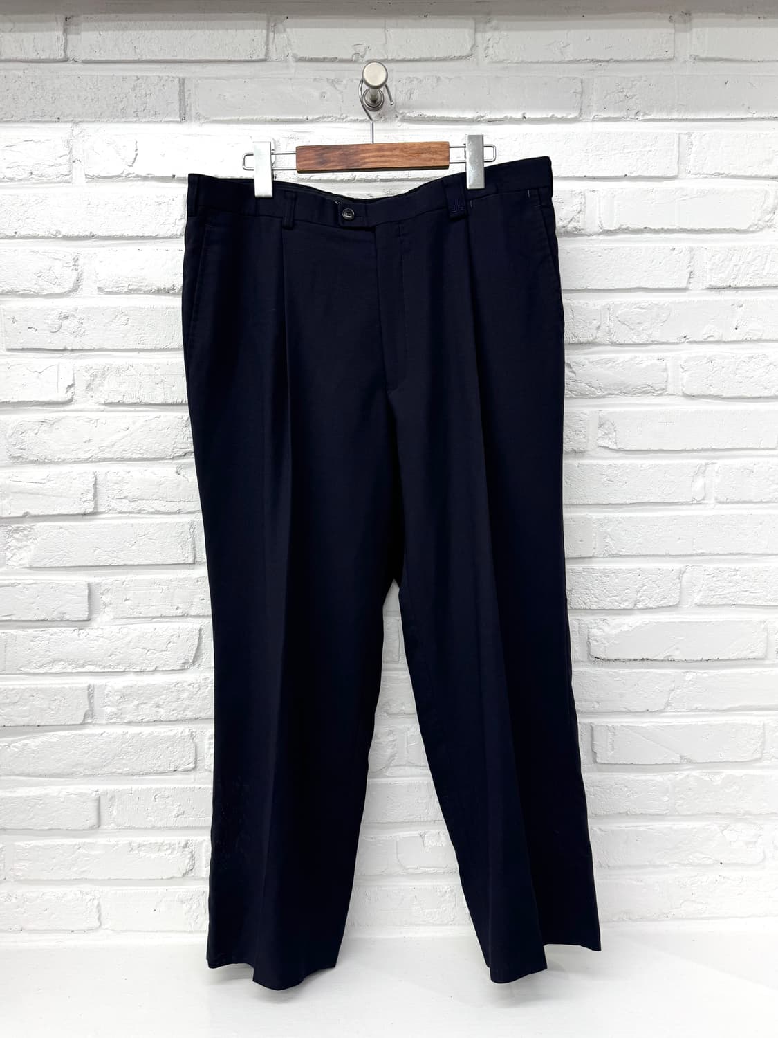 LANVIN 네이비 슬랙스 상품이미지1
