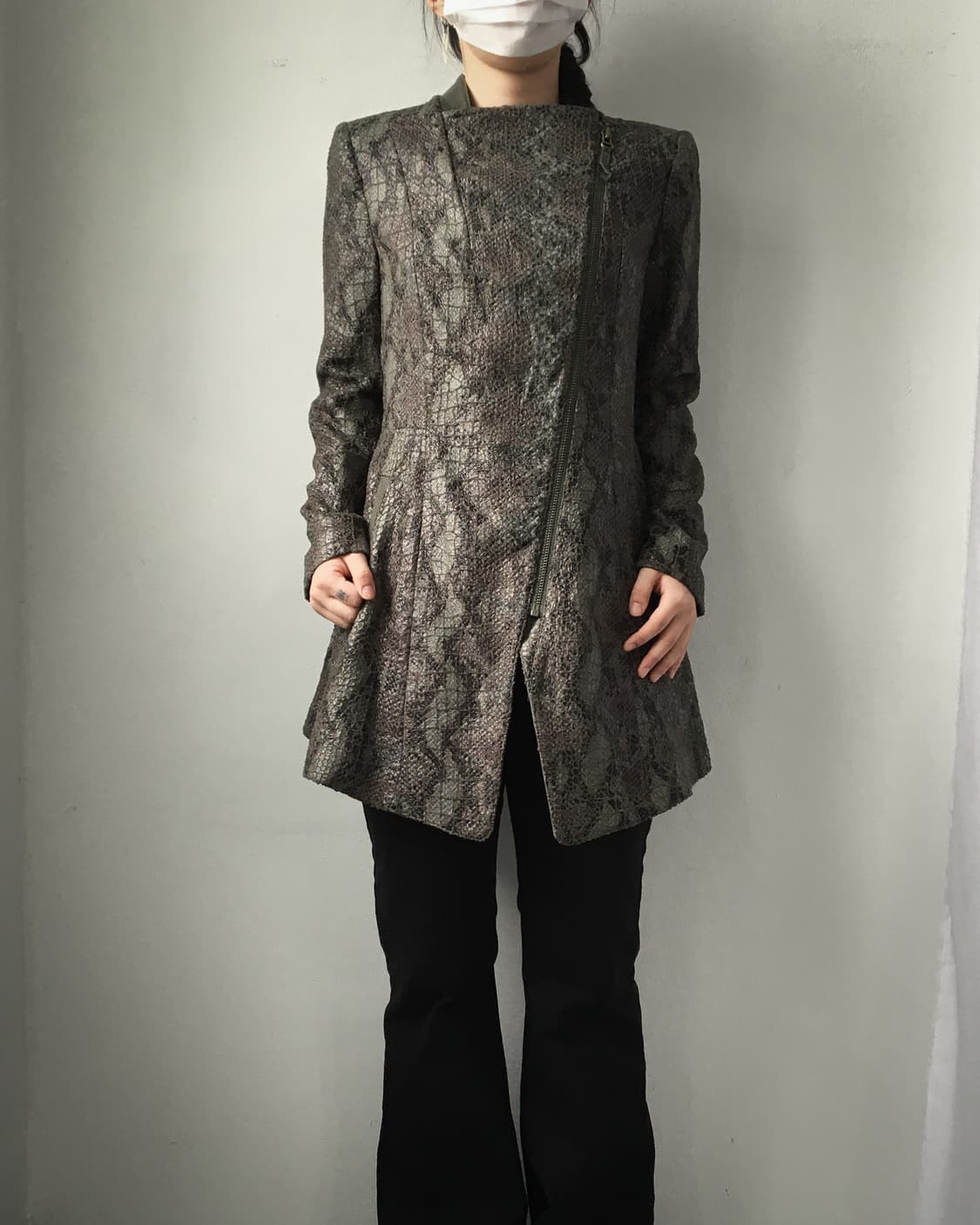 Python pattern jacket 상품이미지1