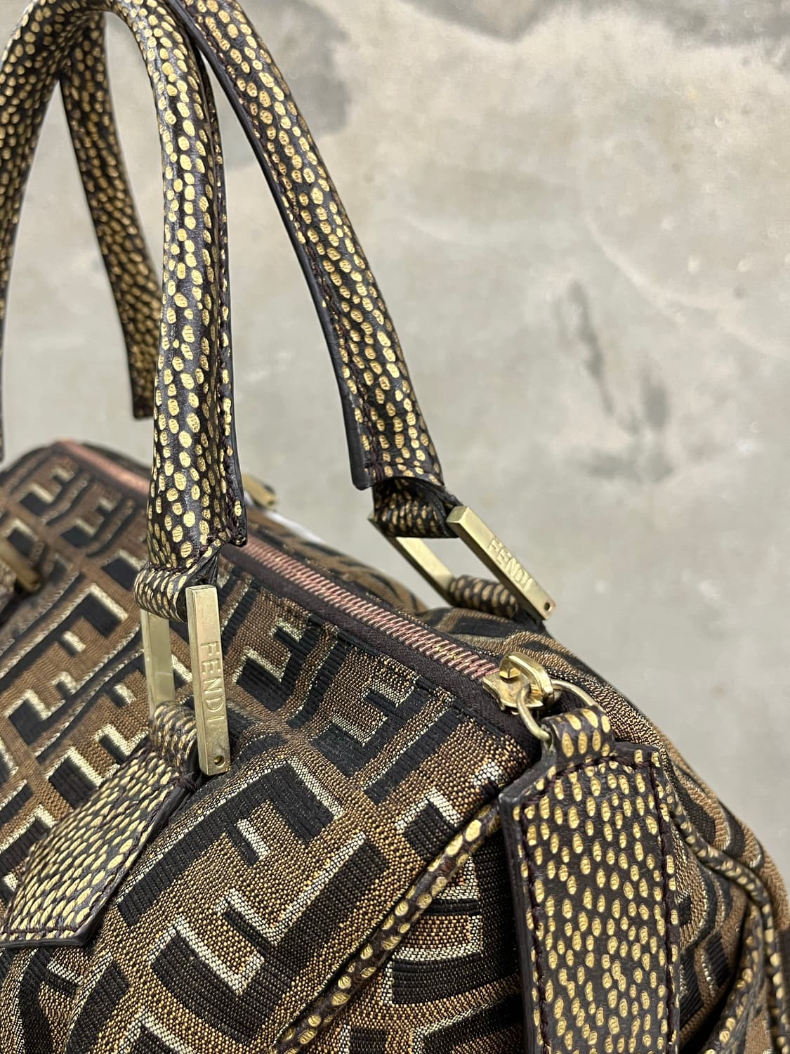 Fendi 펜디 주카패턴 토트백 상품이미지5