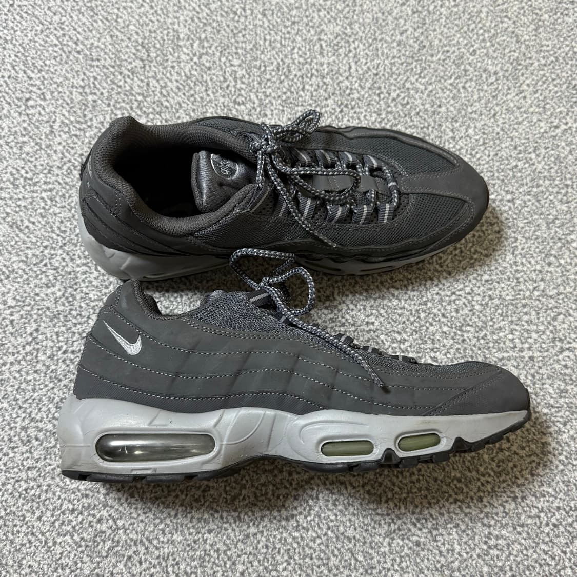 [정가 24만원] 나이키 애어맥스 95 275 상품이미지1