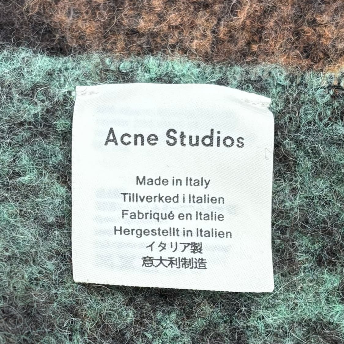 Acne Studios 모헤어 체크 머플러 상품이미지2