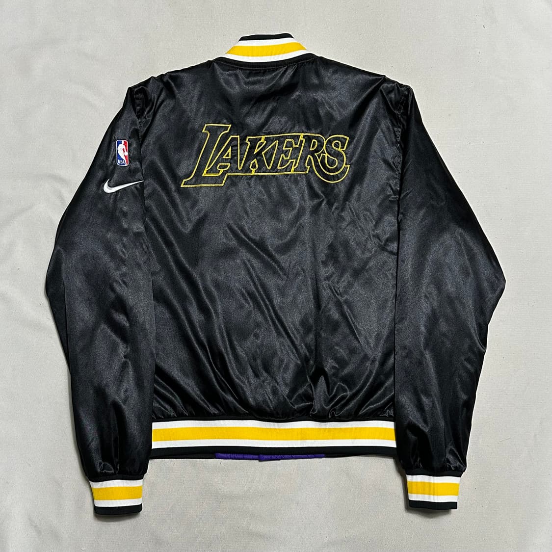 L 나이키 NBA 레이커스 리버시블 바시티 자켓 상품이미지3