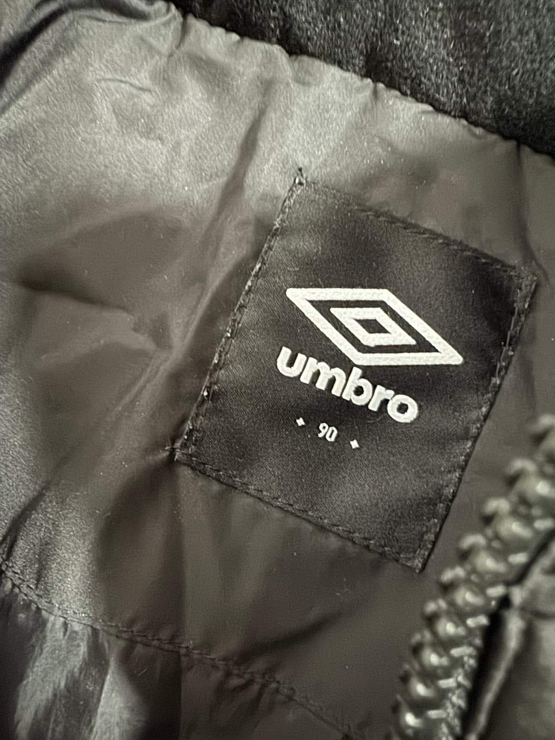 여성 엄브로 덕 다운 숏 다운 패딩 블랙 s 상품이미지3