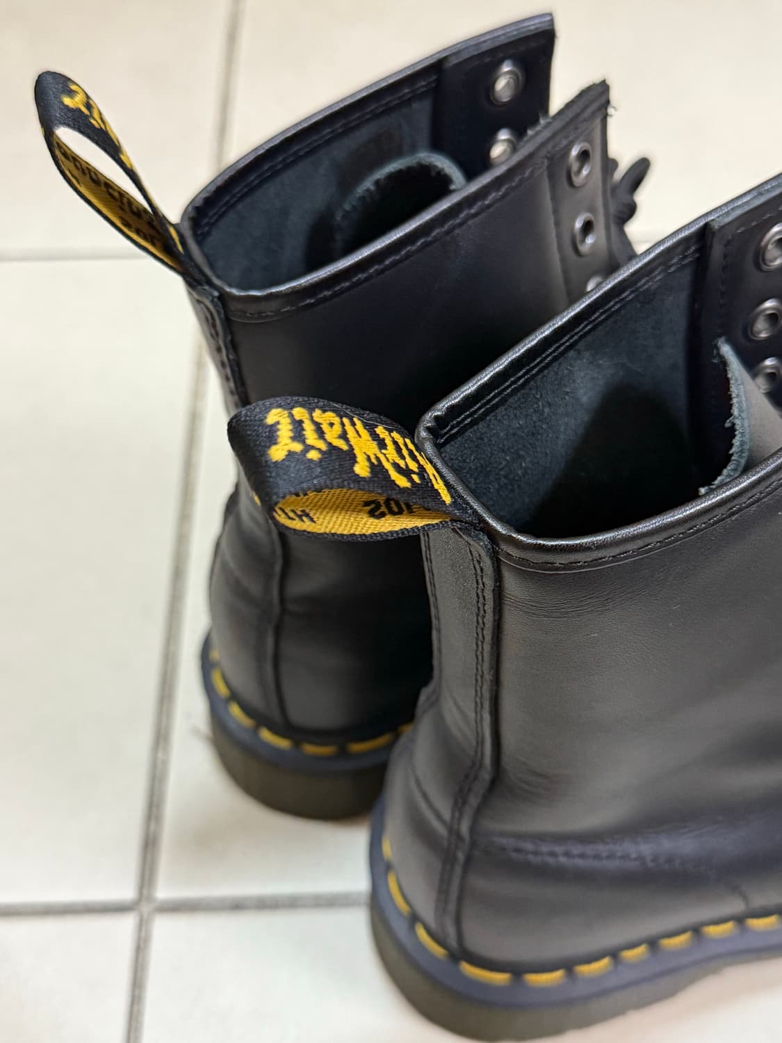 닥터마틴 블랙 워커 240 (EU28) 상품이미지3