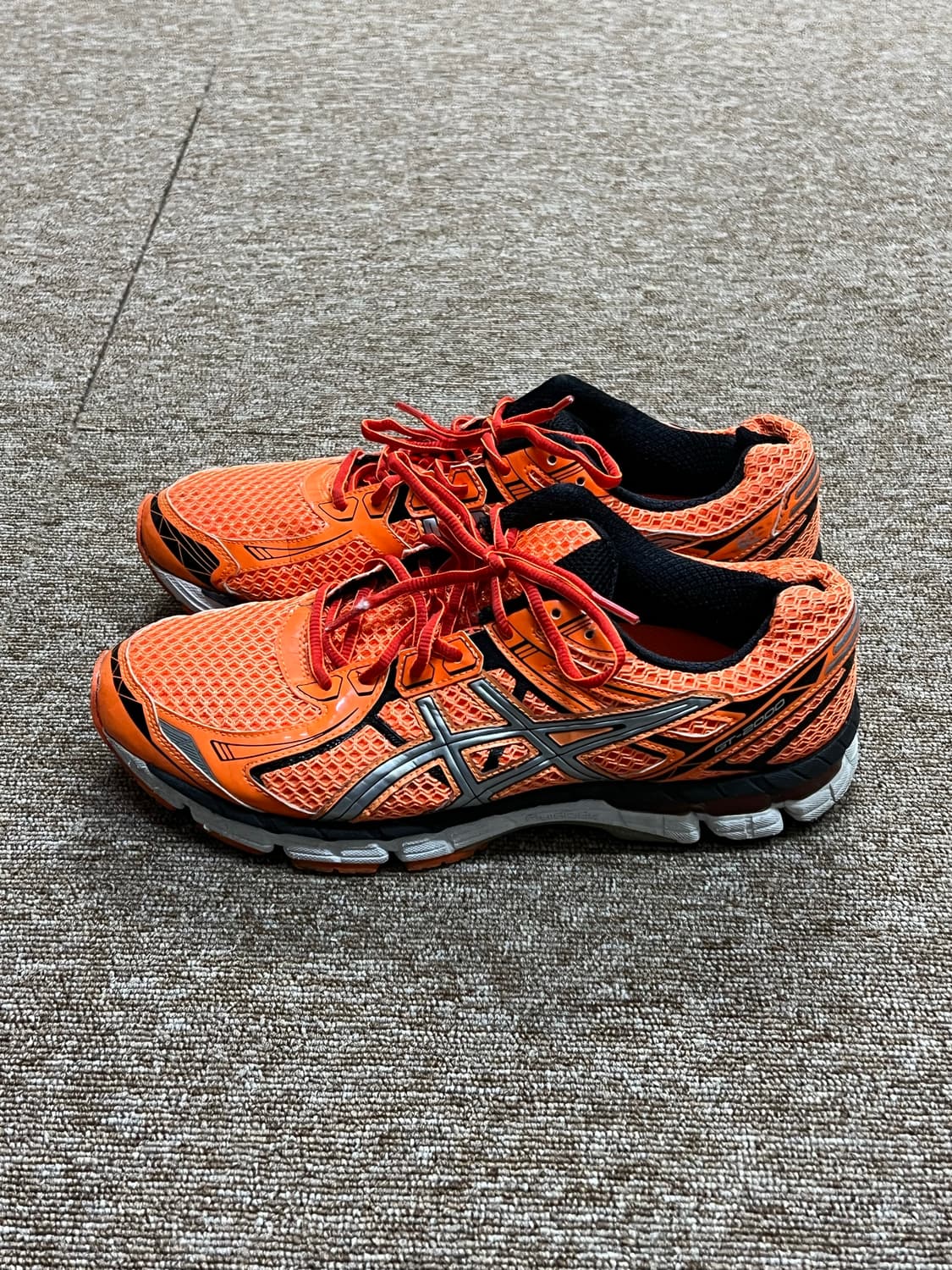 아식스 GT-2000 오렌지 런닝화 290mm 상품이미지1