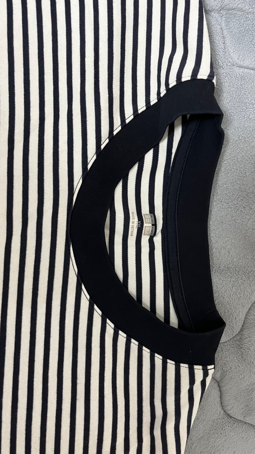 유니클로 에어리즘 코튼 크루넥 롱슬리브 긴팔티 상품이미지2