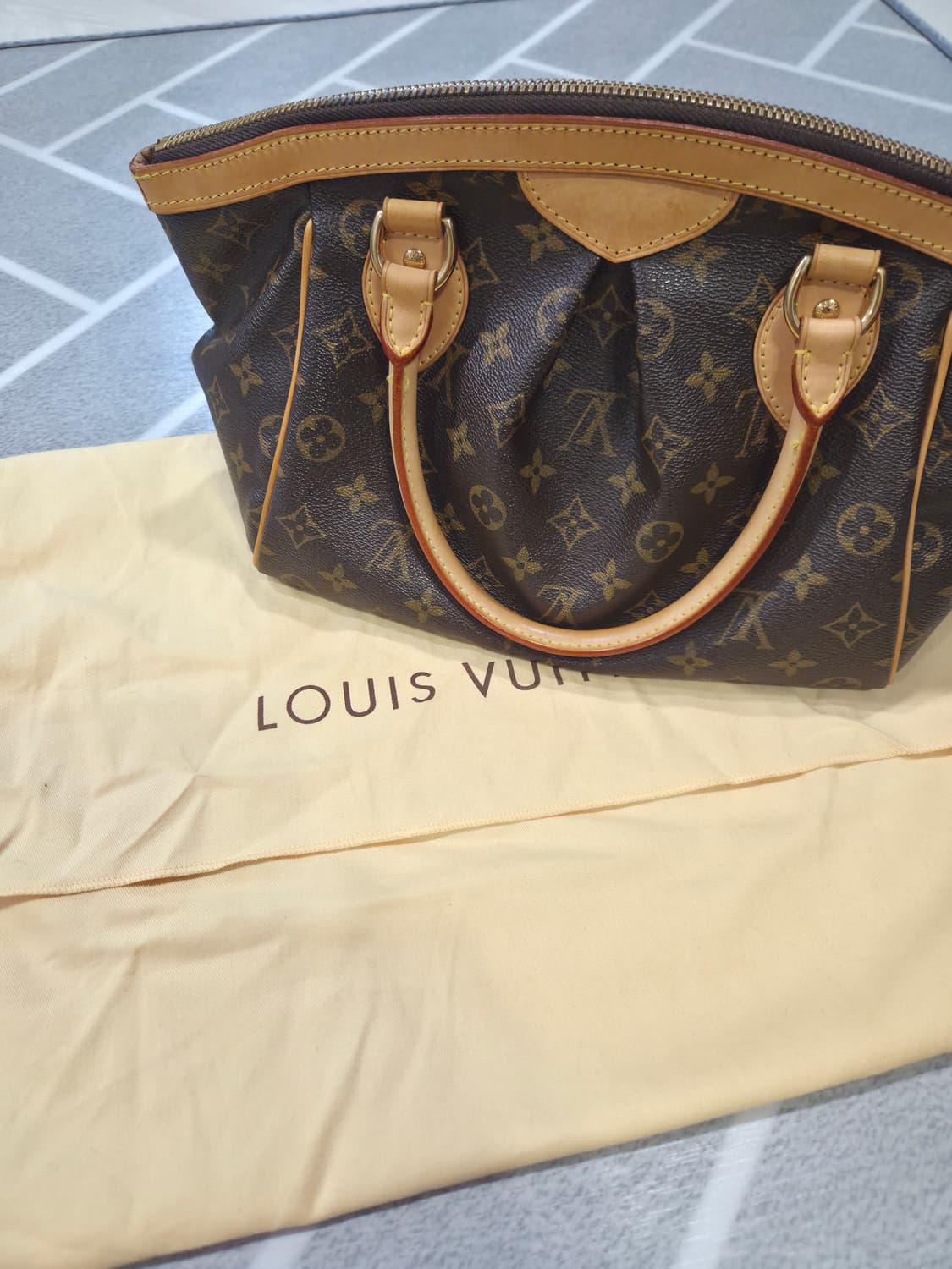 모노그램 티볼리PM 토트백 상품이미지2