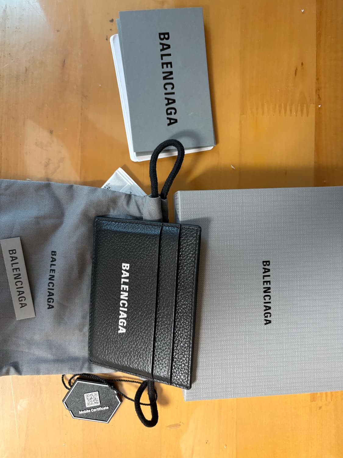 발렌시아가 카드 지갑 상품이미지2