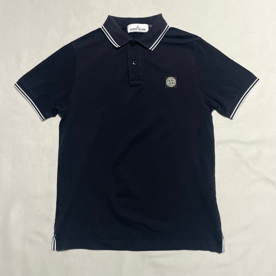 S 스톤아일랜드 슬림핏 카라 반팔티 상품이미지2