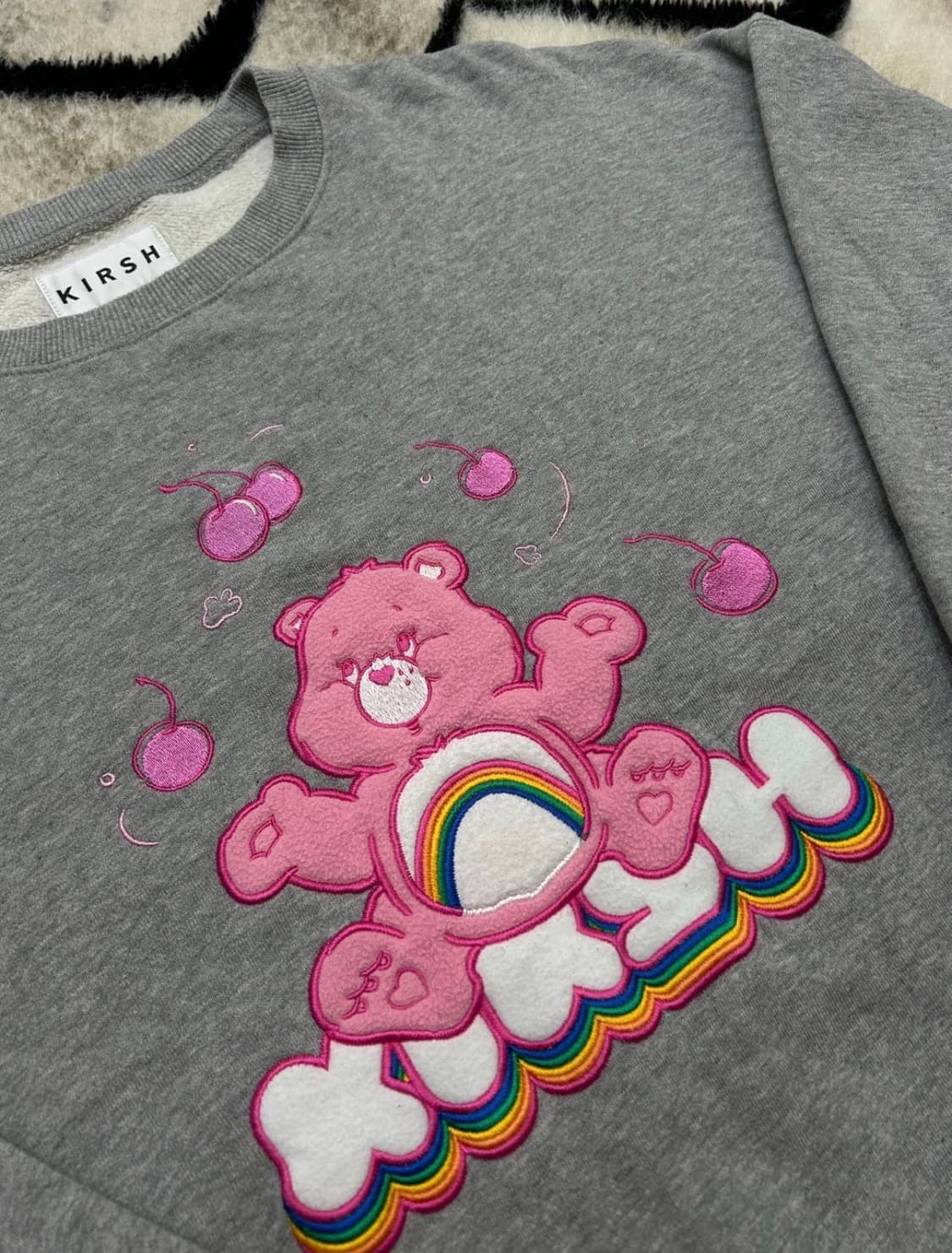 [Free]키르시X케어베어 맨투맨/그레이/기모 상품이미지3