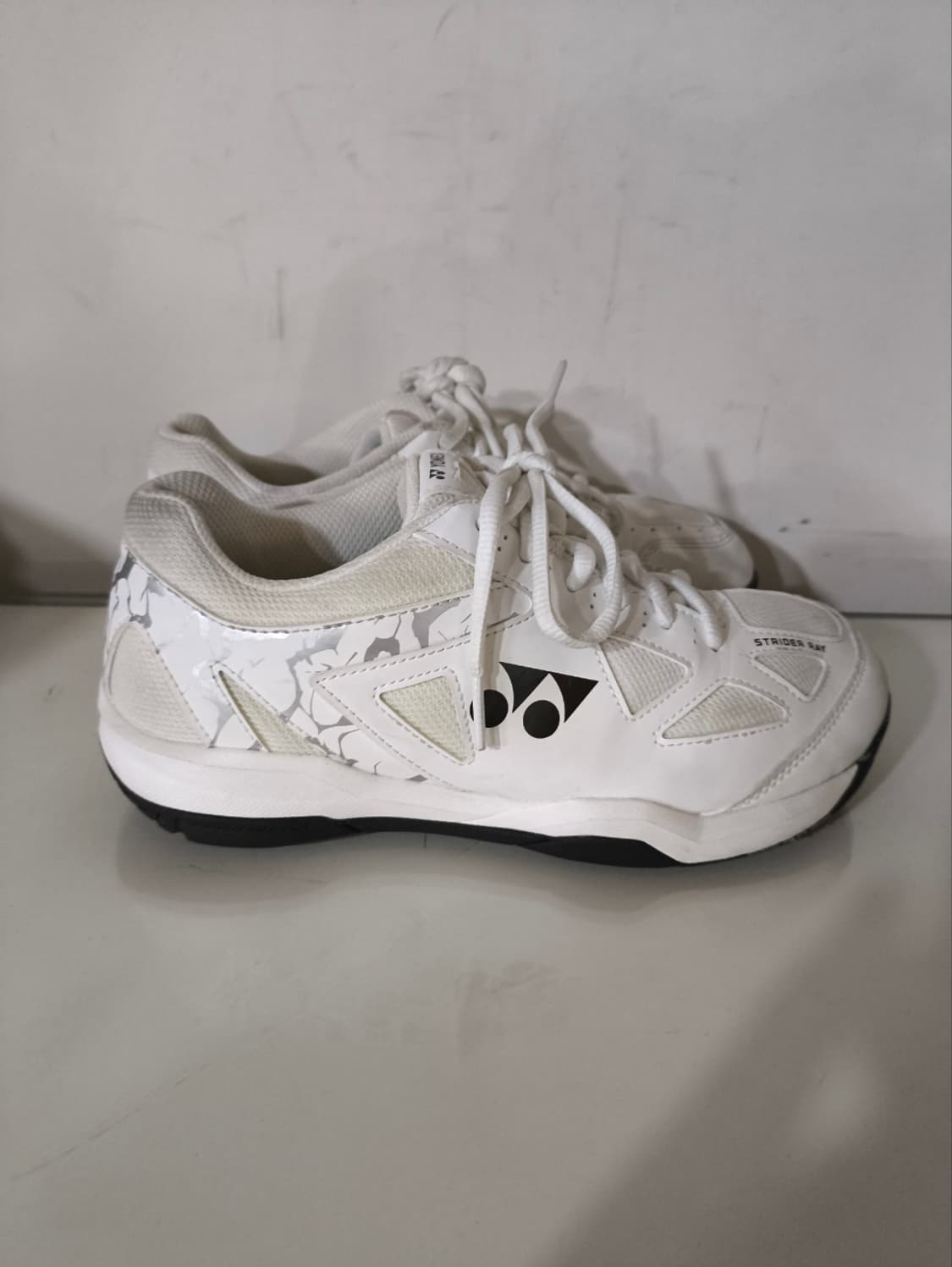 240mm 요넥스 스트라이더 레이 인도어화 배드민턴화 상품이미지2