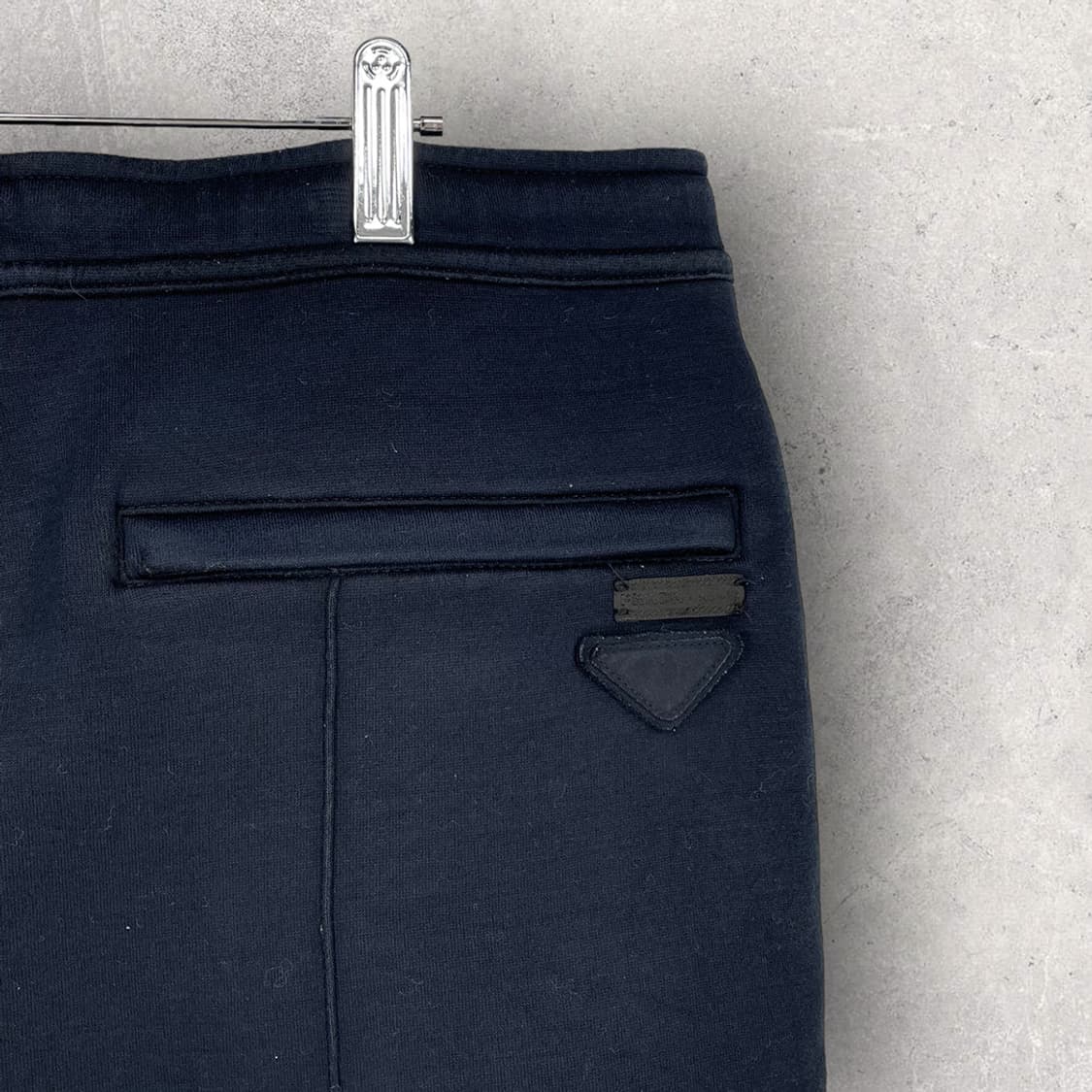 프라다 로고 스웻 팬츠 상품이미지5