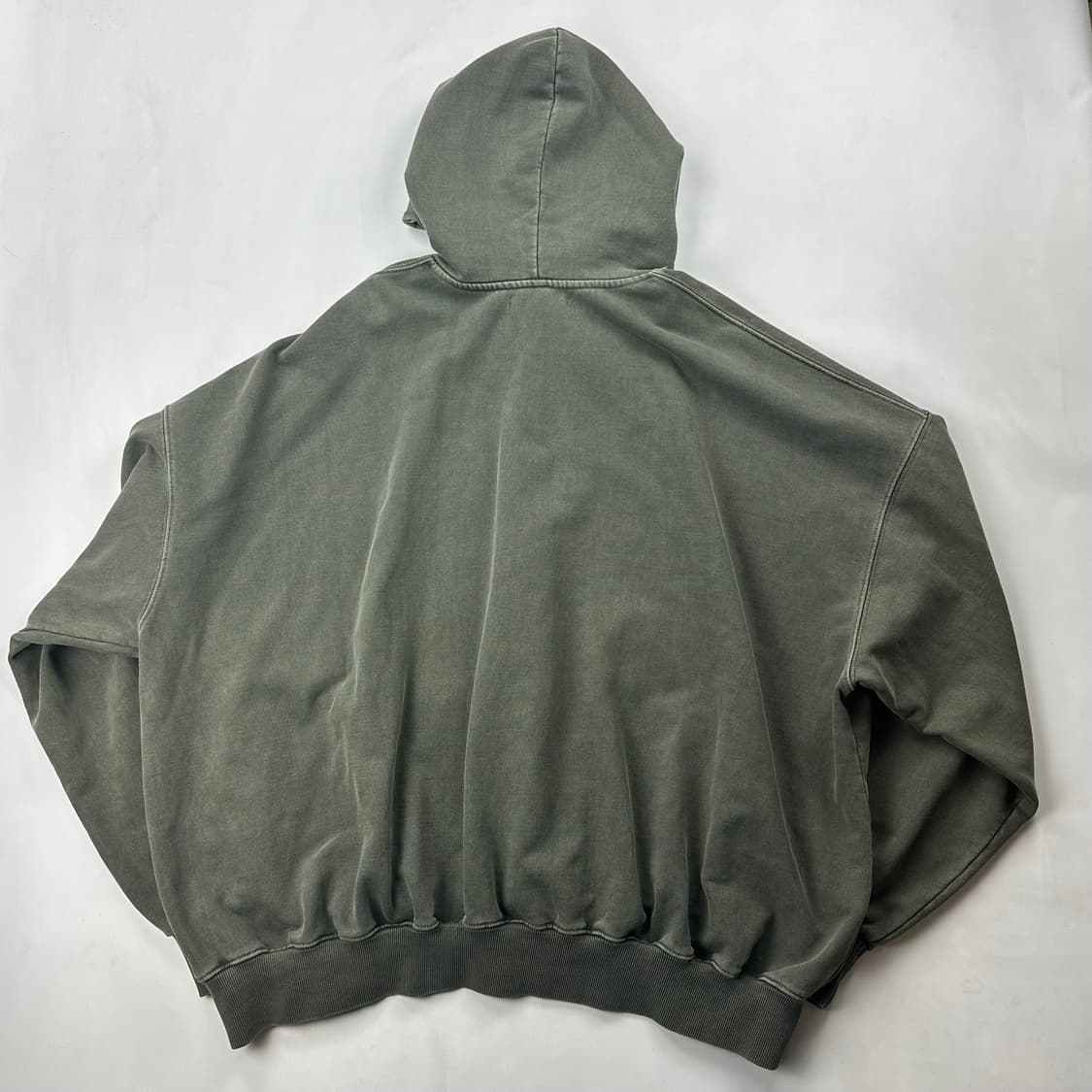 언더마이카 안티피그먼트 워싱 후드티 상품이미지5