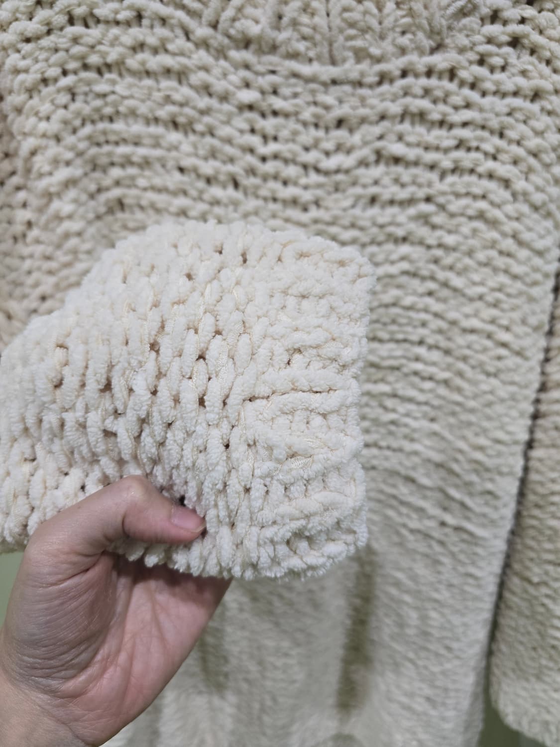 소프트 벨벳 니트 오버핏 상품이미지2