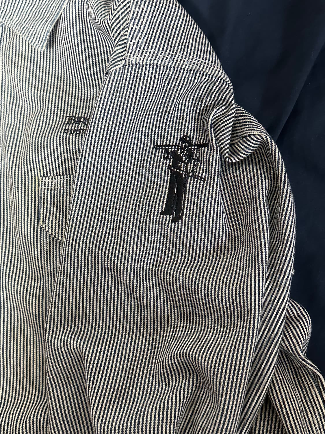 칼하트 아노락셔츠 상품이미지4