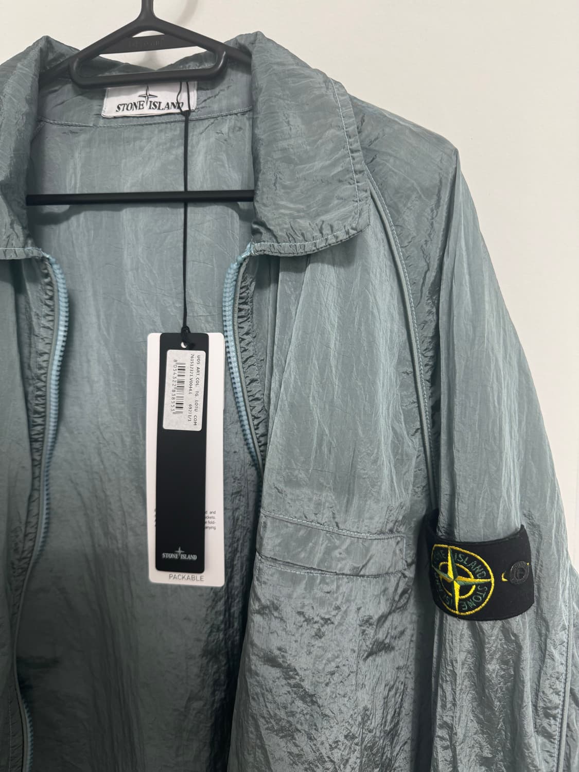 스톤 아일랜드 나일론 메탈 가먼트 다이드 패커블 오버셔츠 아쿠 상품이미지1