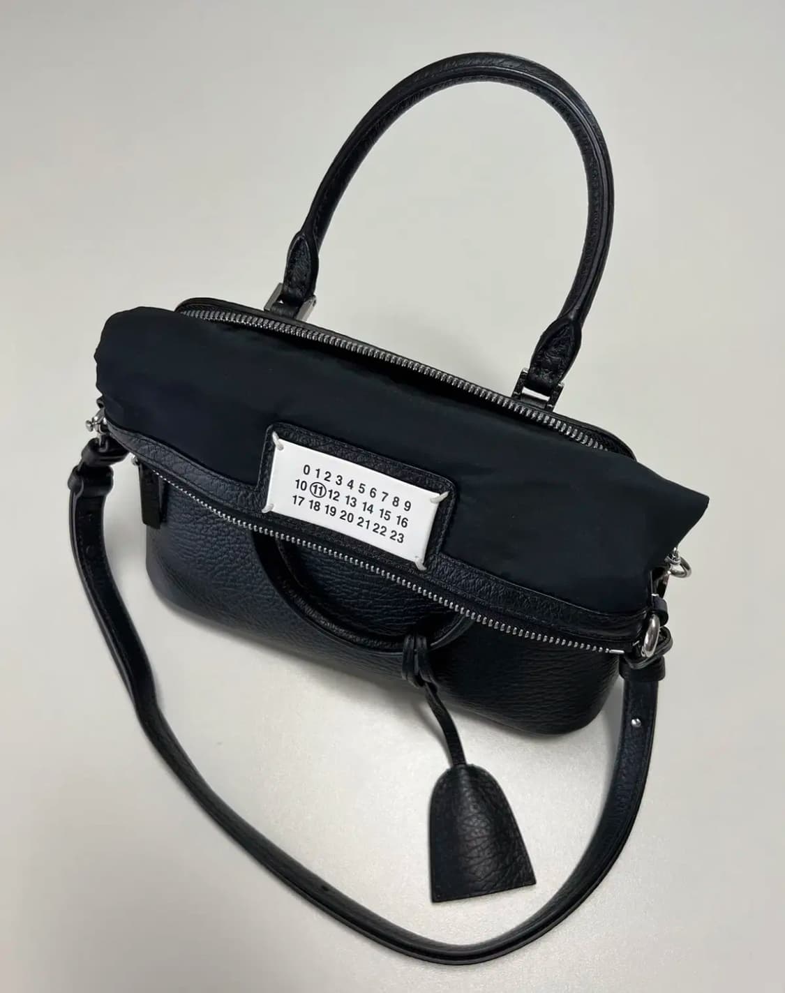 메종 마르지엘라 5AC 미니 블랙 상품이미지1