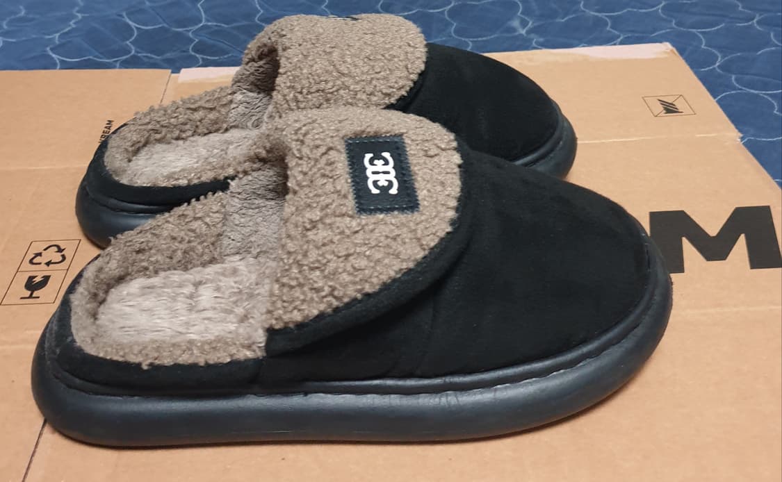 양털 패딩 슬리퍼 블랙 (245) 상품이미지3