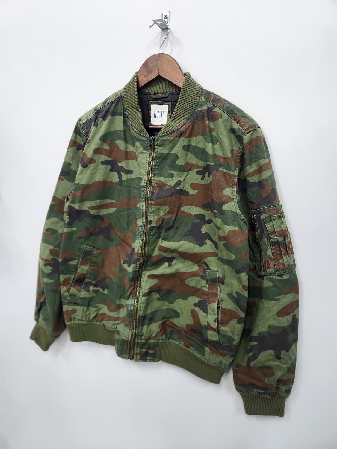 갭 카모 항공점퍼 상품이미지2