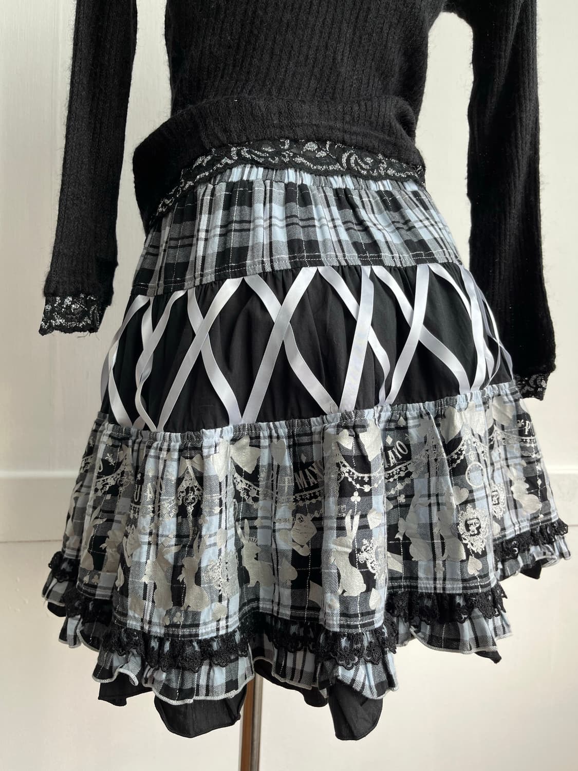  PUTUMAYO 블랙 체크 레이어드 프릴 미니 스커트 상품이미지7