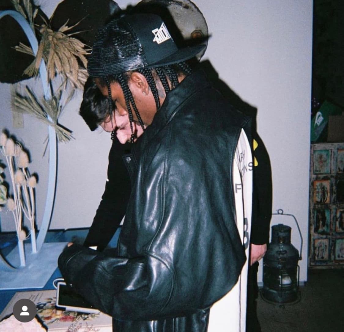 LOURDES NEWYORK backless leather jacket 상품이미지3