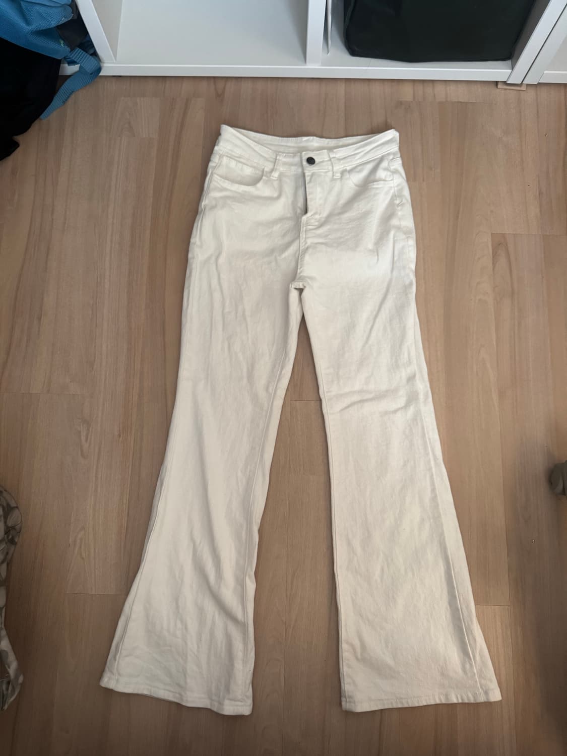 아이보리 부츠컷 청바지 상품이미지1