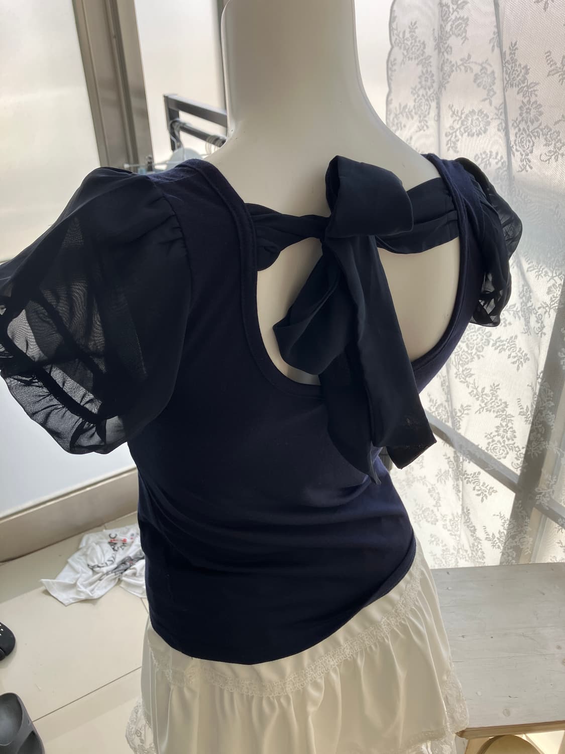 navy lace shirring ribbon half blouse 상품이미지3