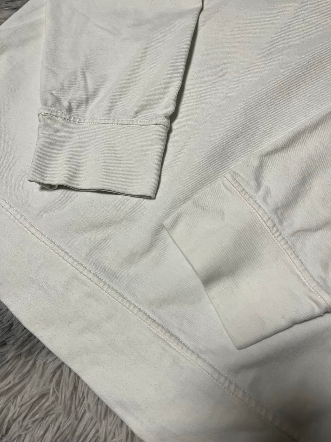 [22ss/XLsize] 스톤아일랜드 롱슬리브 상품이미지4