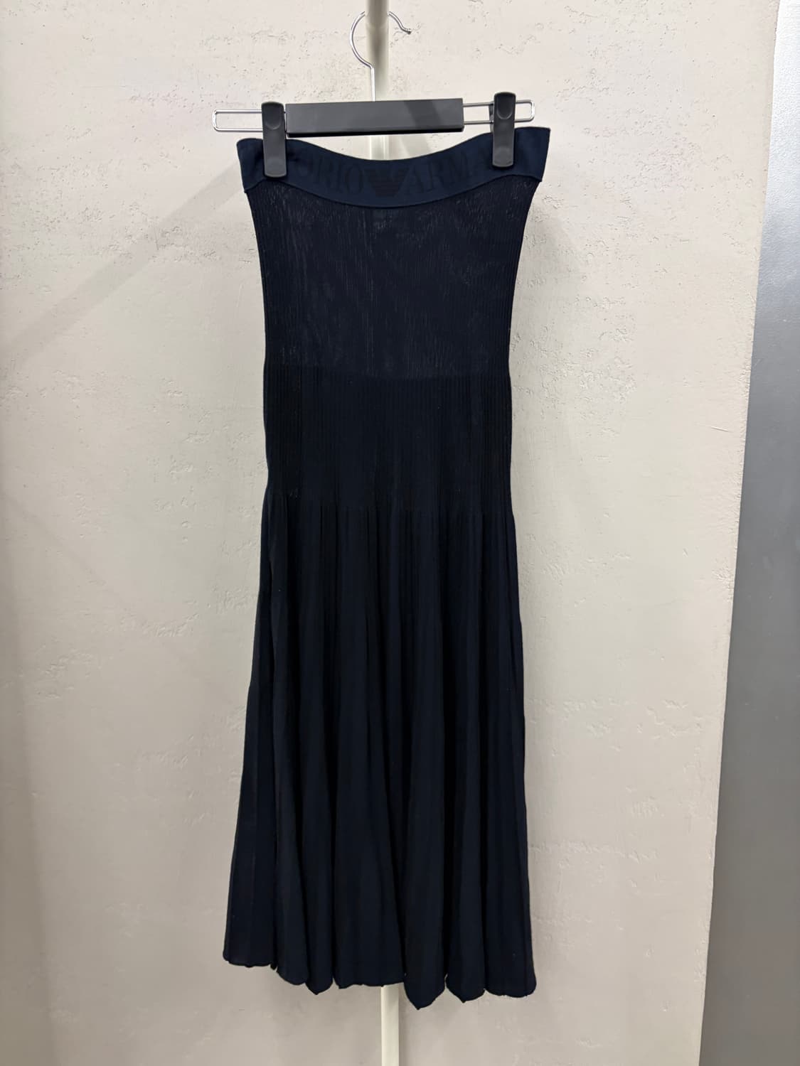 엠포리오 아르마니 튜브 플리츠 원피스 네이비 36 상품이미지2