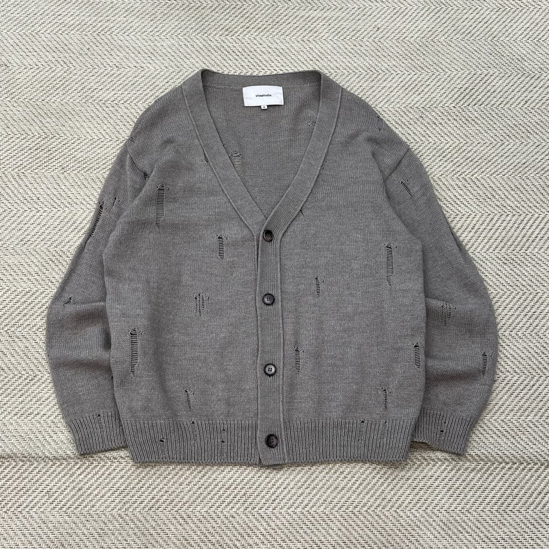 비바스튜디오 그런지 니트가디건 r3232 상품이미지1