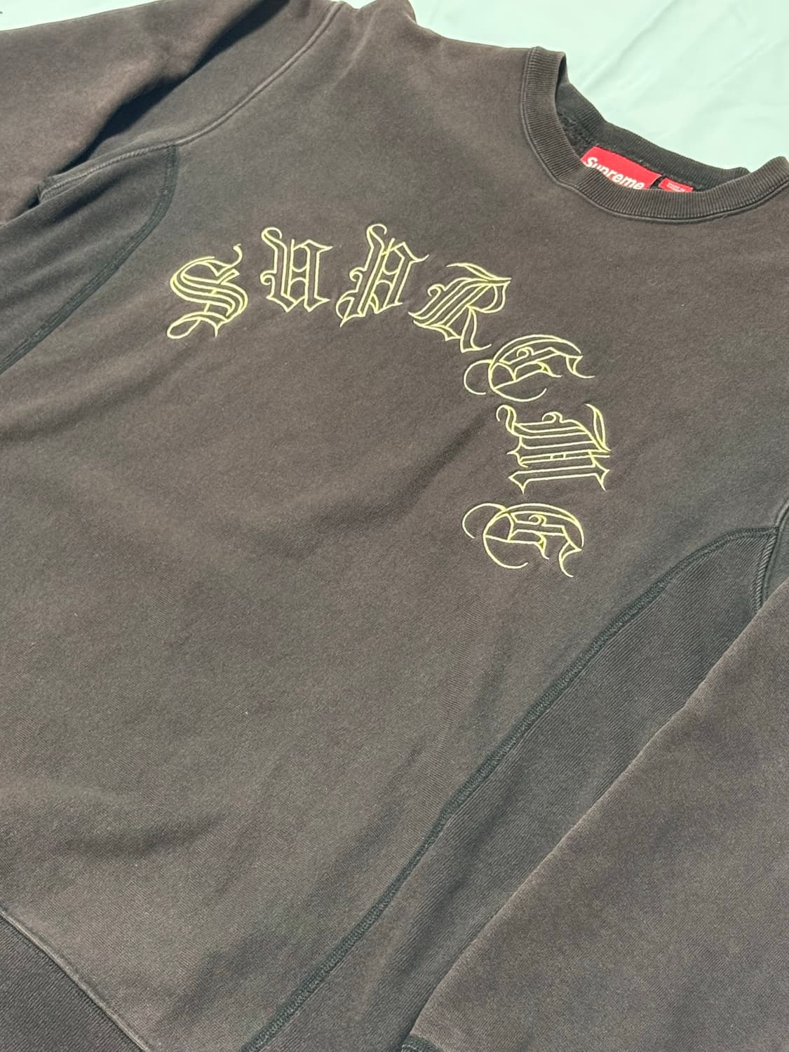 00s 슈프림 Gothis Arc Logo crewn sweatshirt 상품이미지2