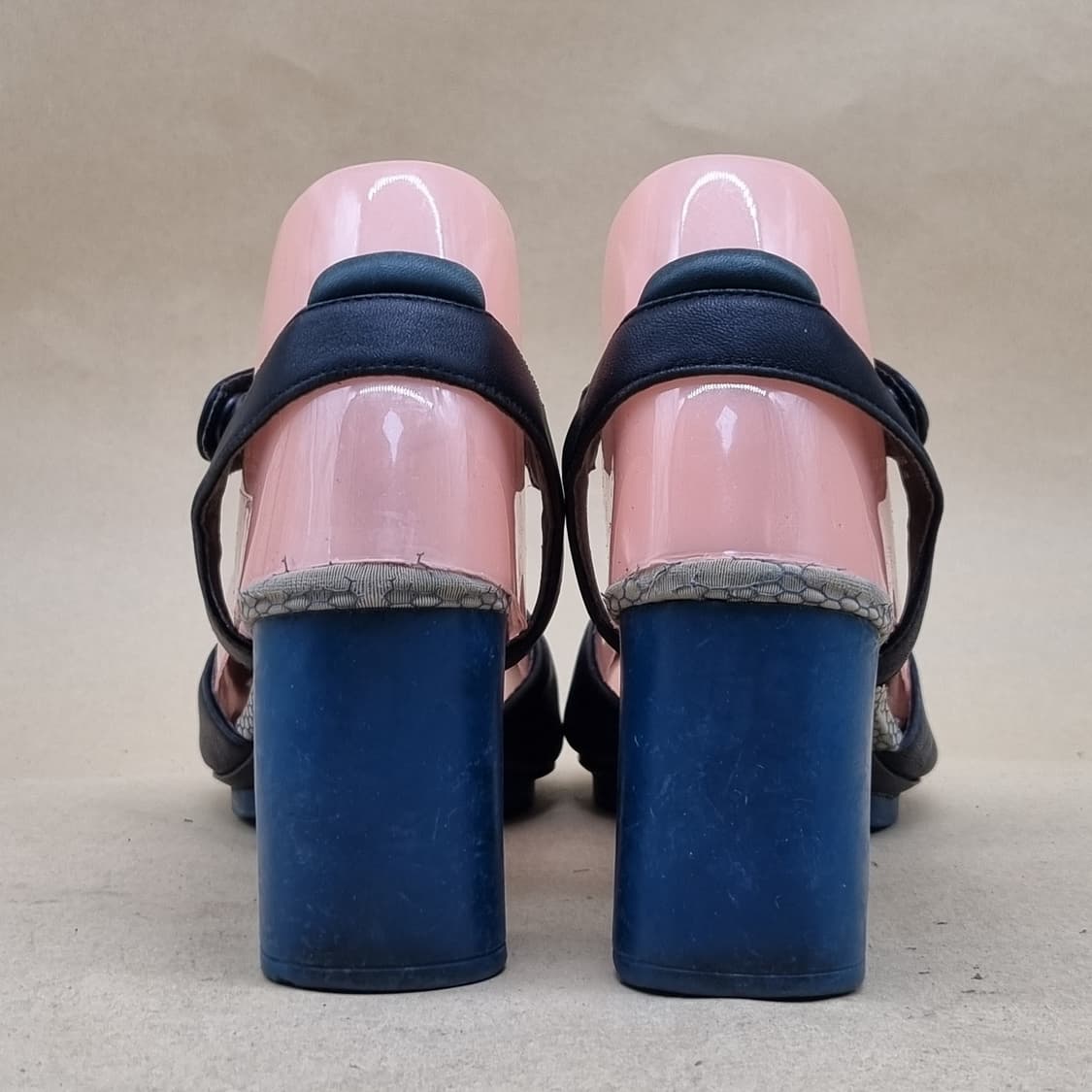 캠퍼 여성 샌들240 굽8 상품이미지4